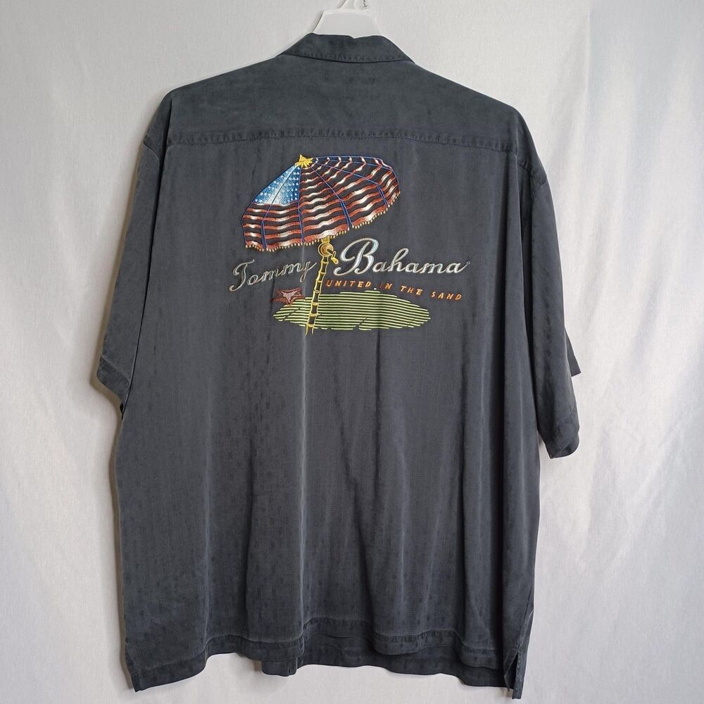 Tommy Bahama Shirt Mens 2XL Gray Silk Patriotic Umbrella Back Graphic Button Up